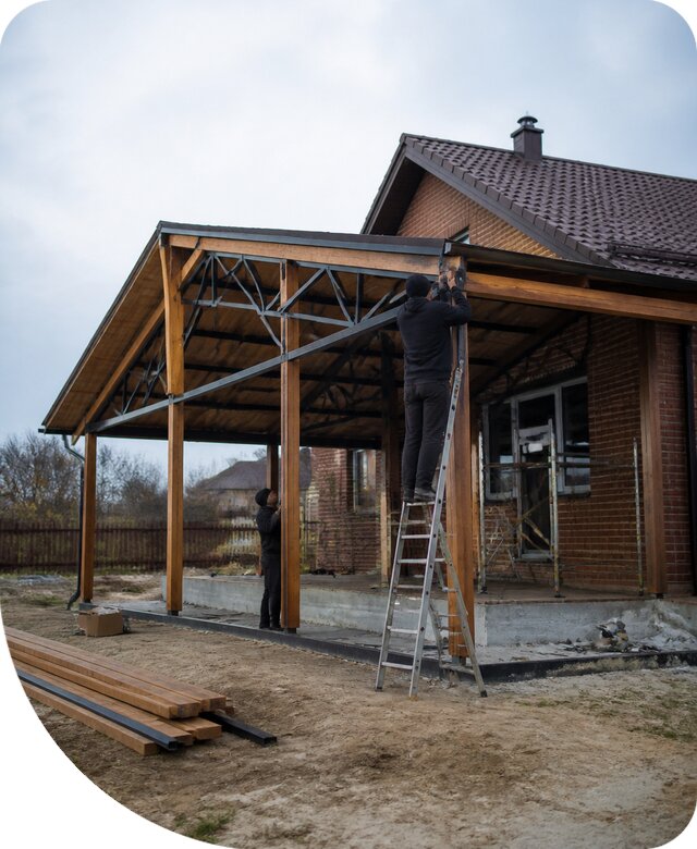 Пристройка навеса к дому и участку в Сафонове под ключ
